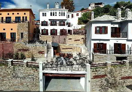 Montagna Hotel