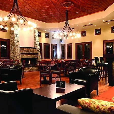 Montagna Hotel 3*